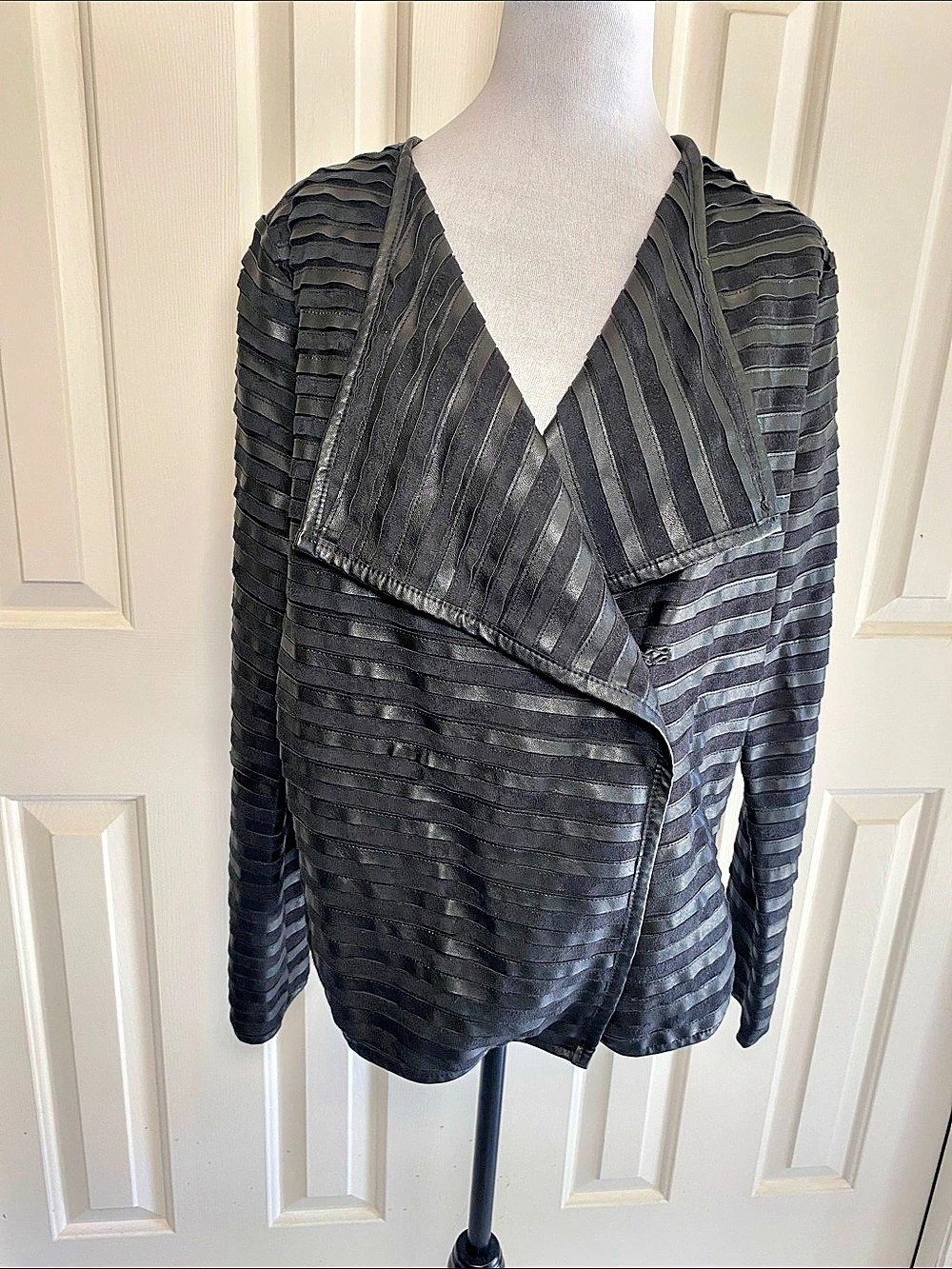 The Limited Collection Black Striped Faux Leather Jacket Size Large NWT